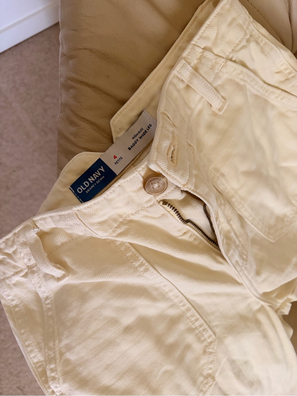 Old Navy Cream Boyfriend Jeans - Soft Neutral Hue